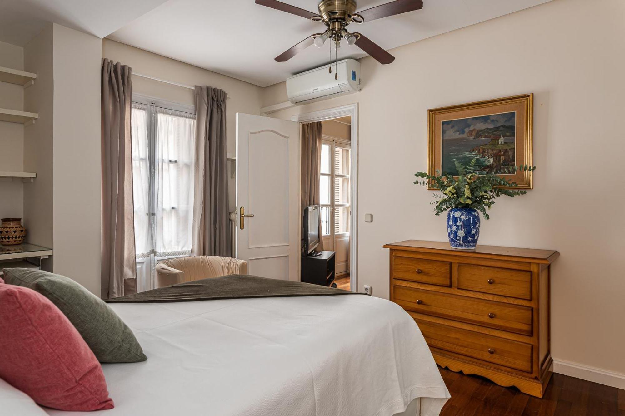 Waou Opera I - Alquiler Corta Duracion Apartment Madrid Bagian luar foto