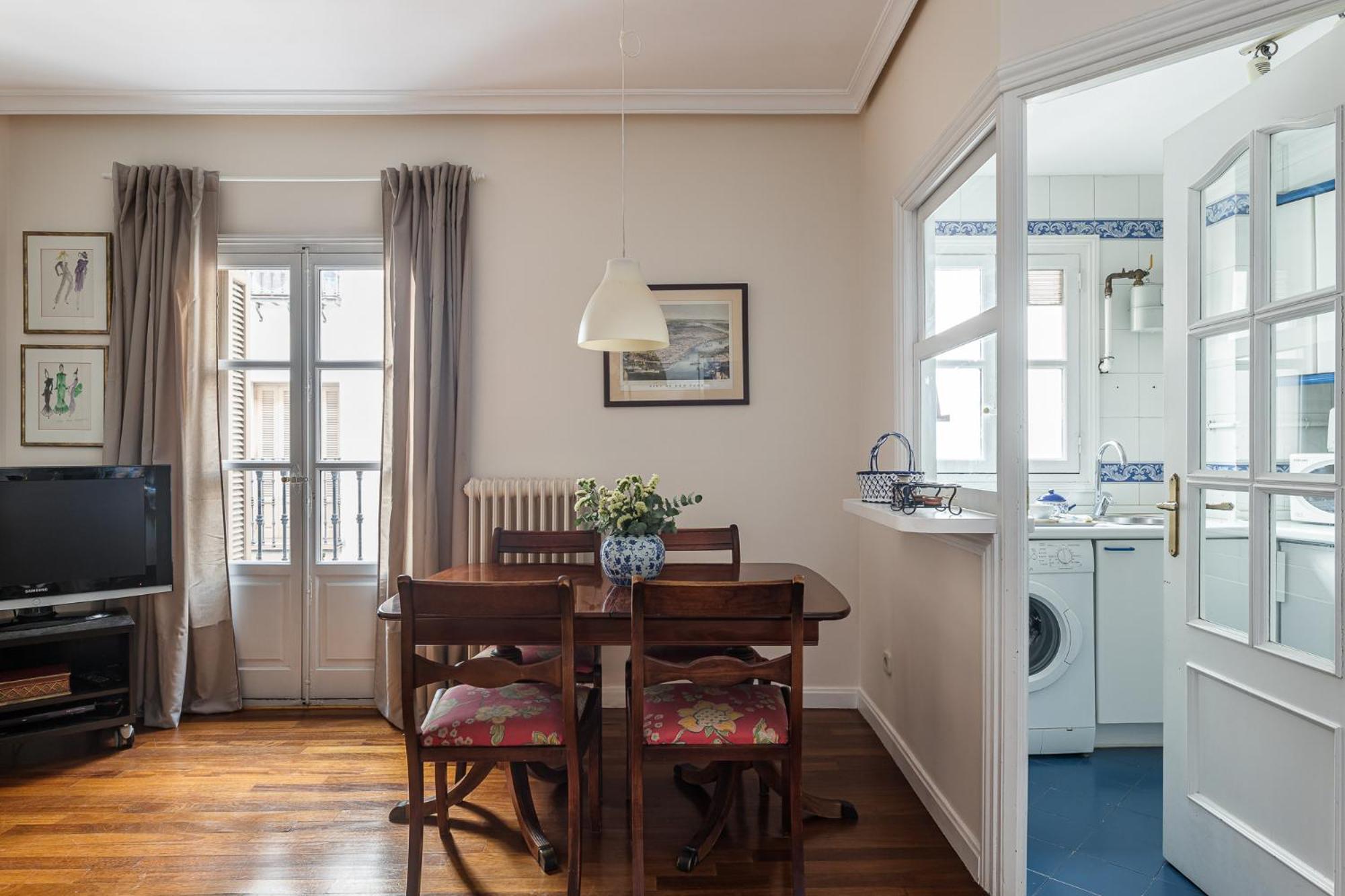 Waou Opera I - Alquiler Corta Duracion Apartment Madrid Bagian luar foto